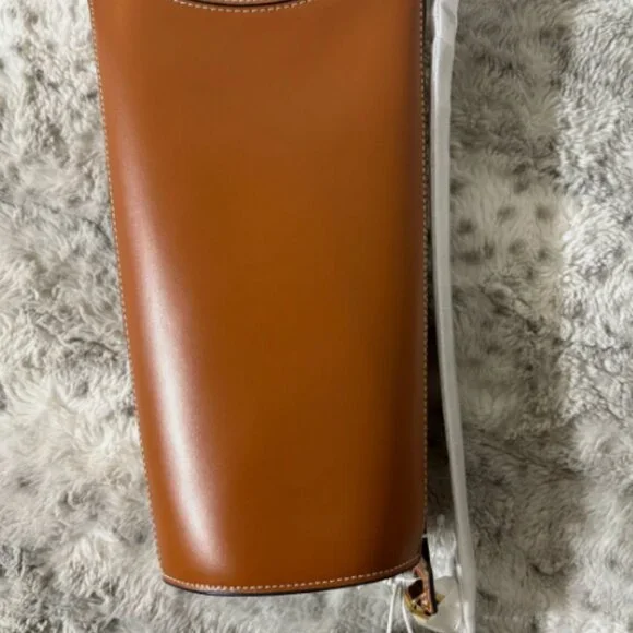 STAUD SOFYA SHOULDER BAG in Tan MSRP$395 Timeless Elegance